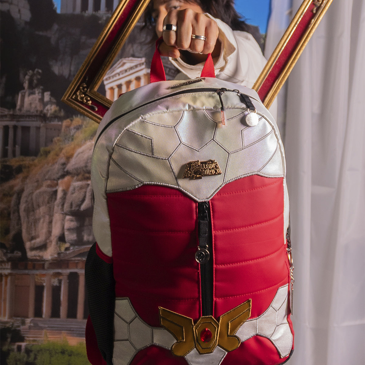 Mochila Pegaso Caballeros del Zodiaco Armadura Bronce