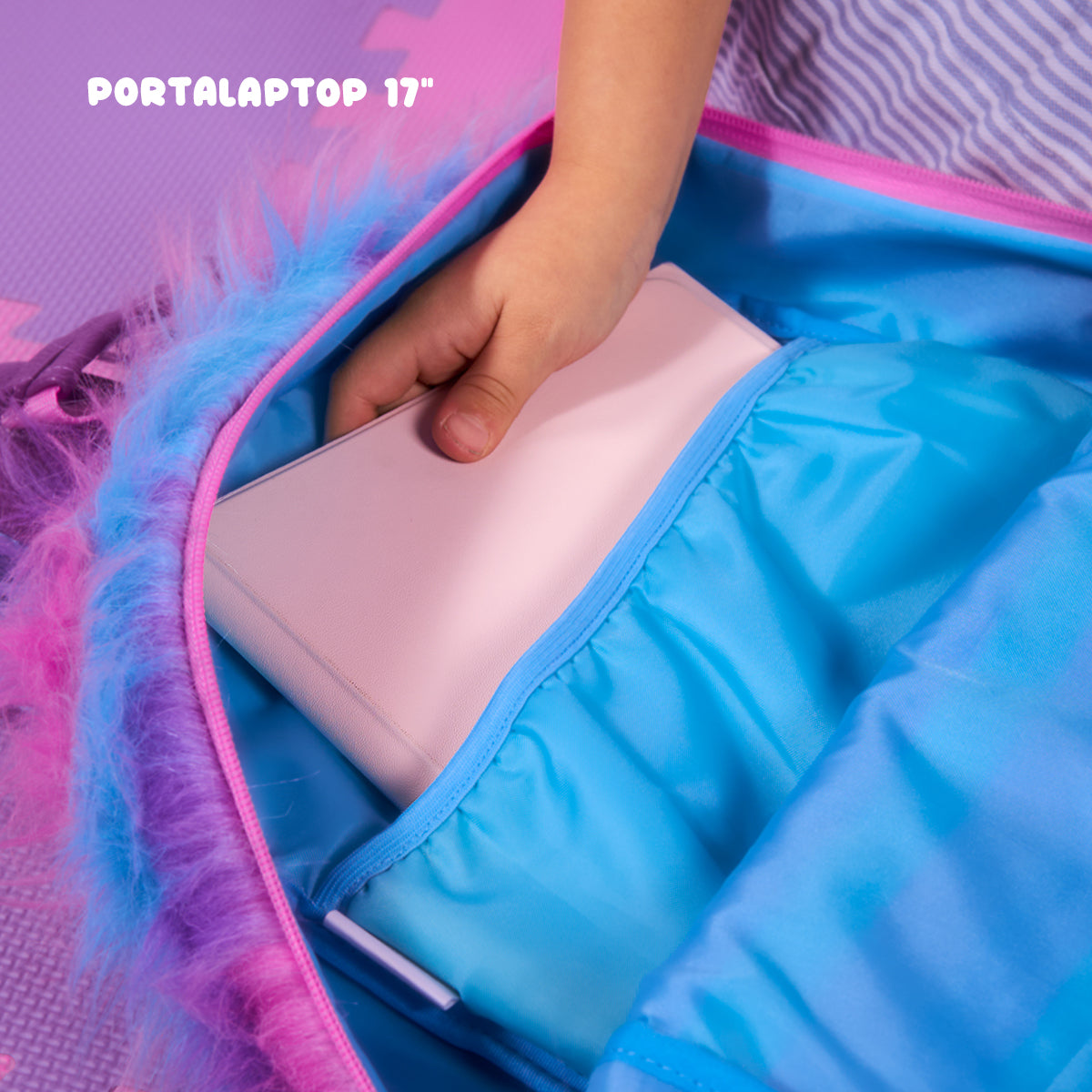 Mochila Escolar para Primaria Furby - Edición Especial