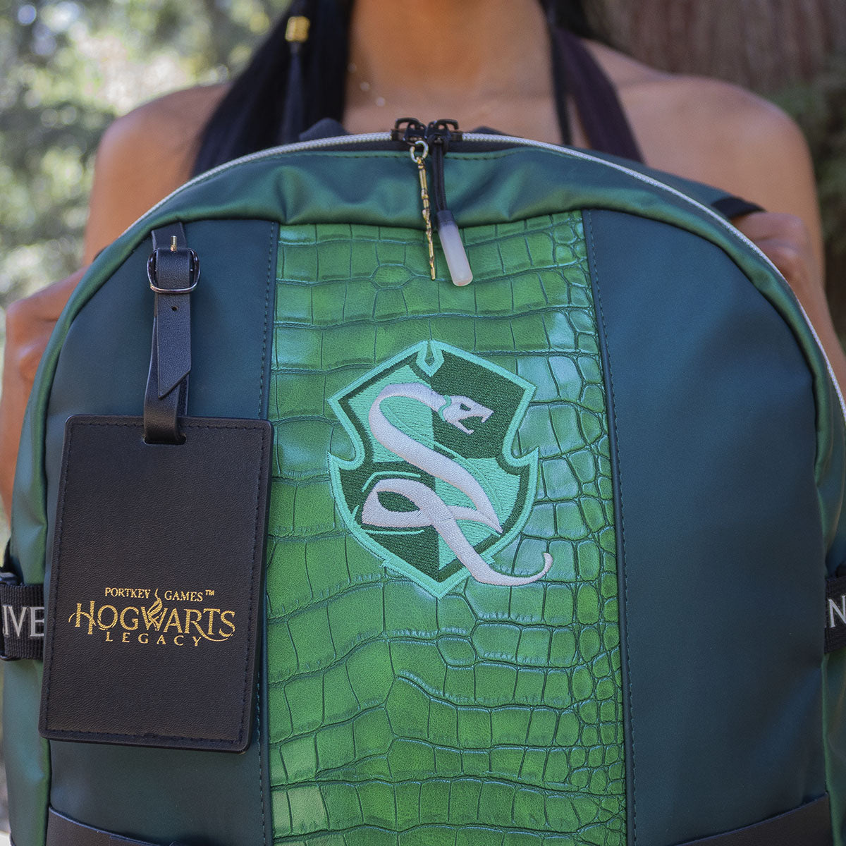 Mochila Premium Slytherin Hogwarts Legacy