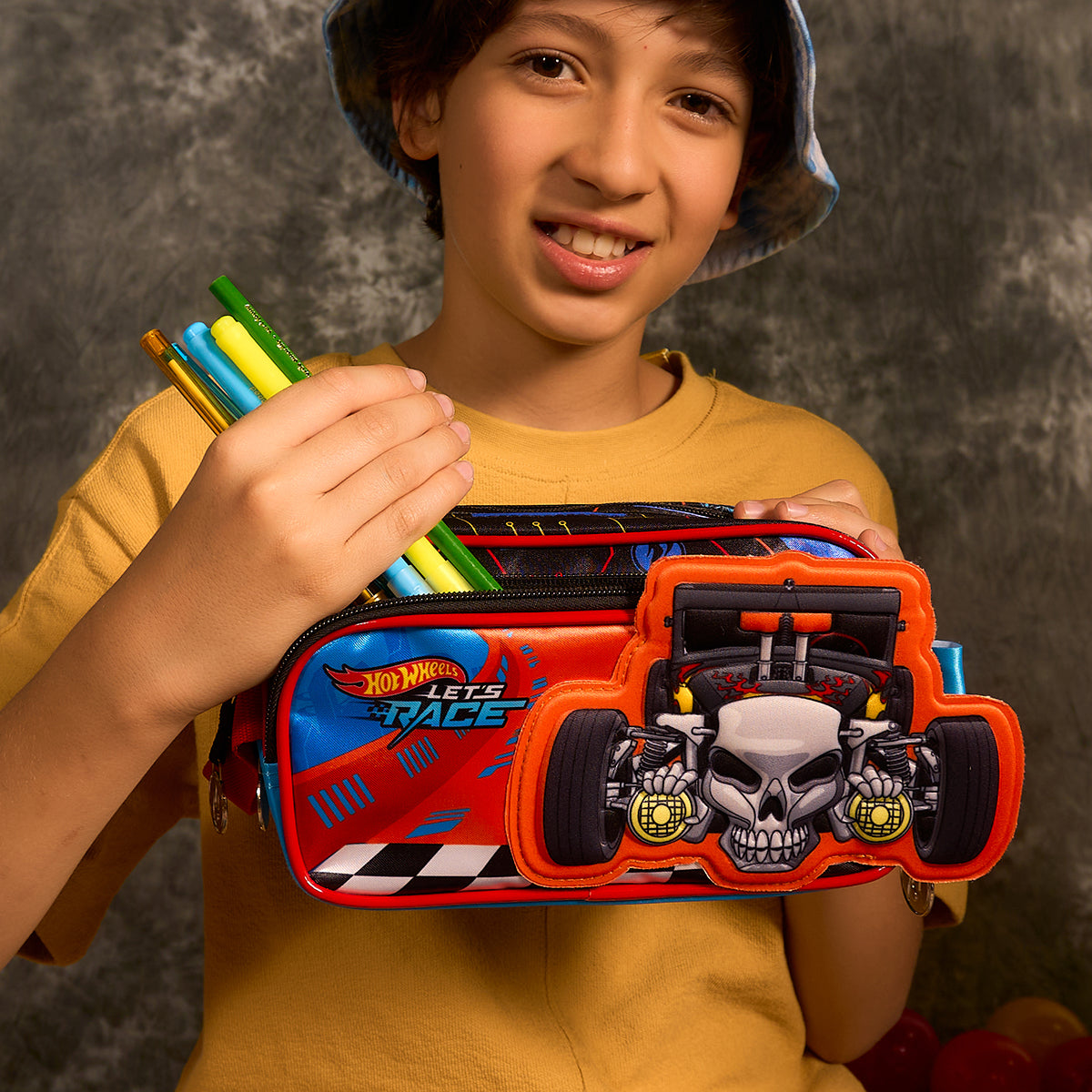 Estuchera Hot Wheels Let's Race