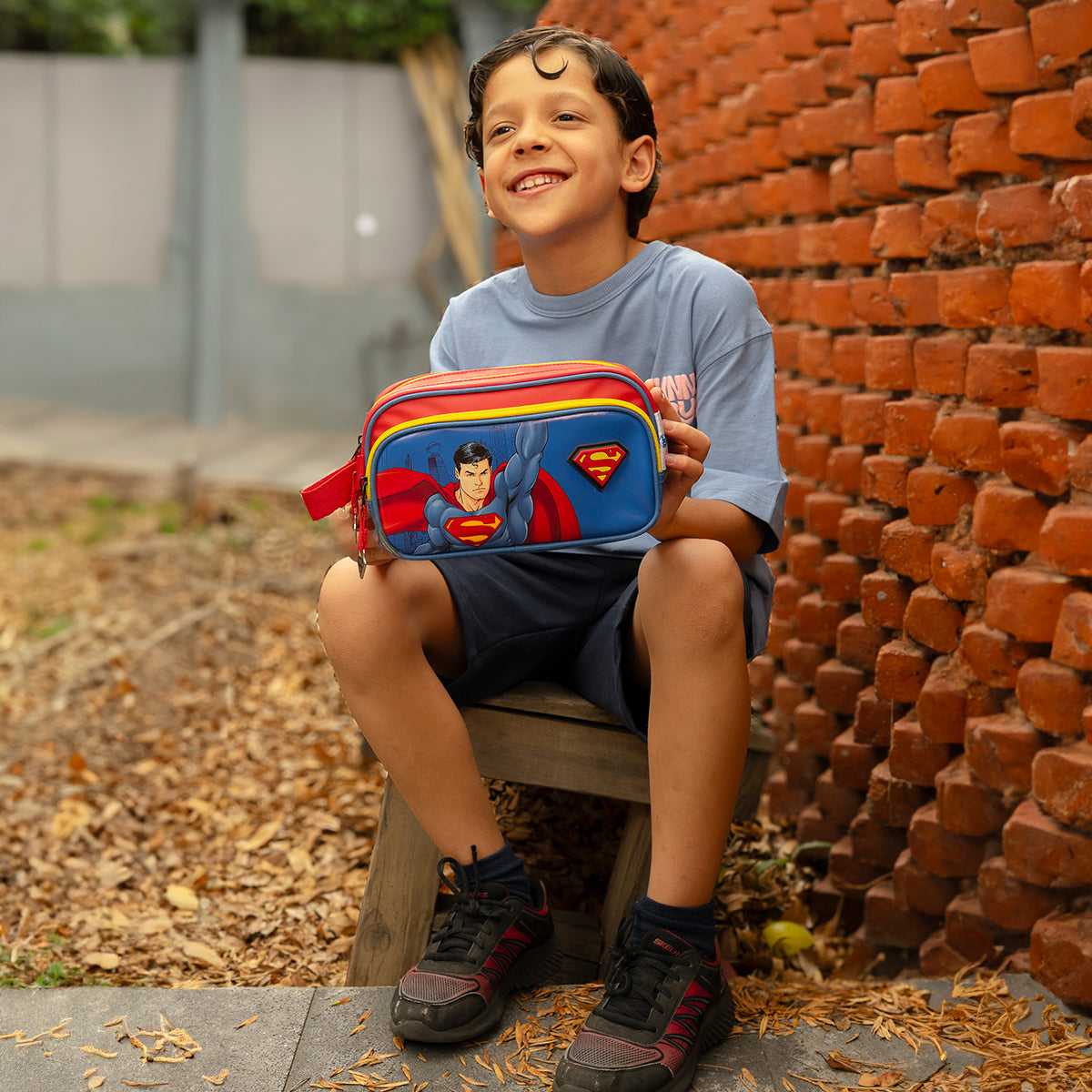 Set Escolar Mochila y Lapicera Superman Con Capa