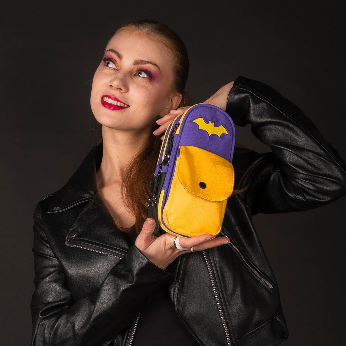 Estuchera Bat Girl Triple Cierre