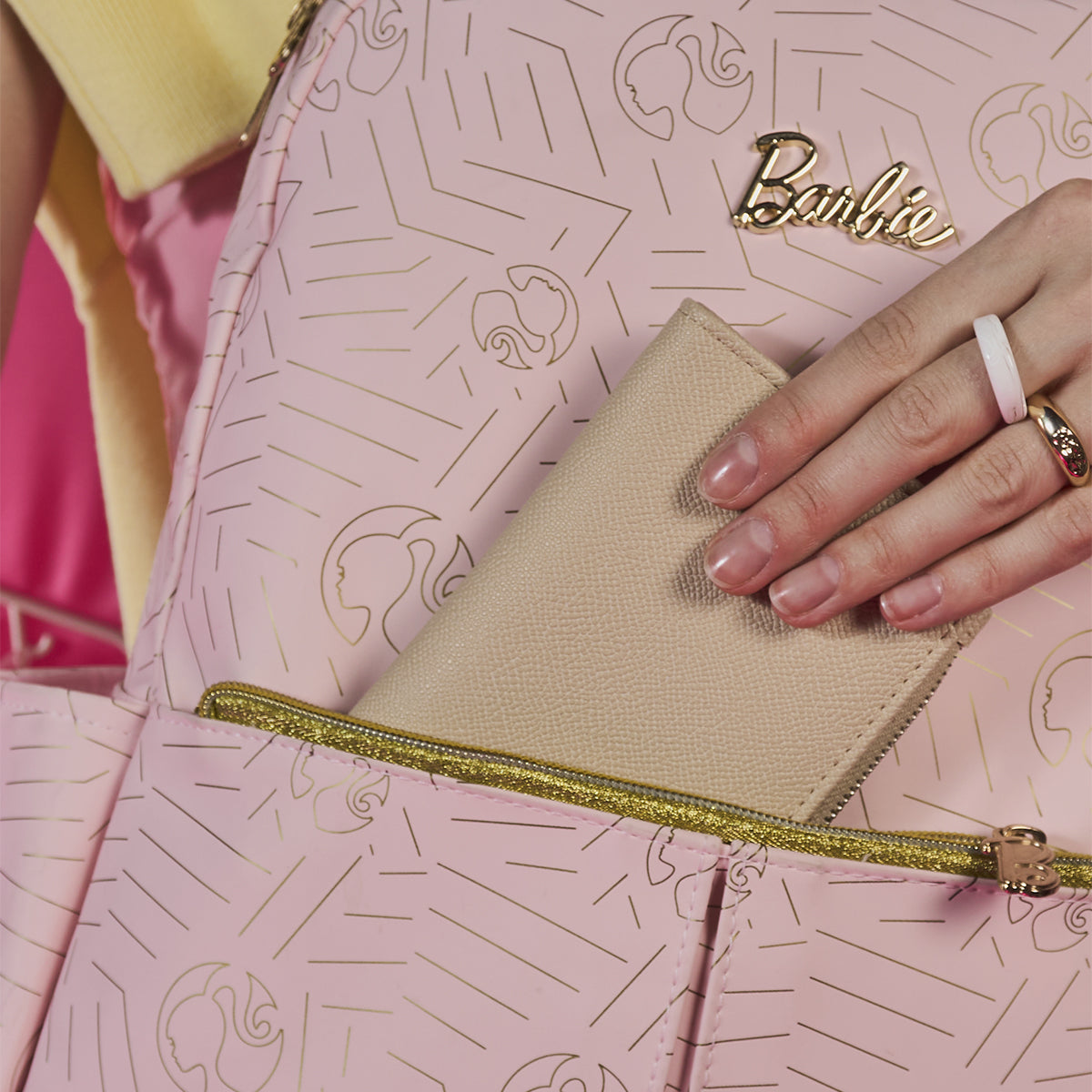 Mochila Barbie Chic Rosa