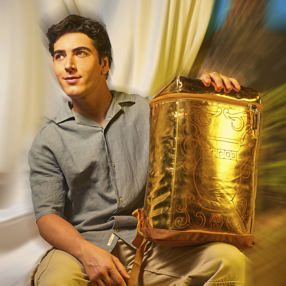 Mochila Armadura Dorada Caballeros del Zodiaco