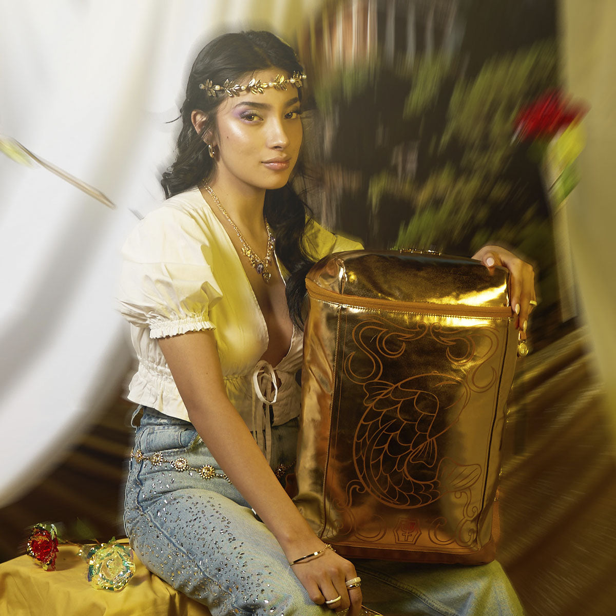 Mochila Armadura Dorada Caballeros del Zodiaco