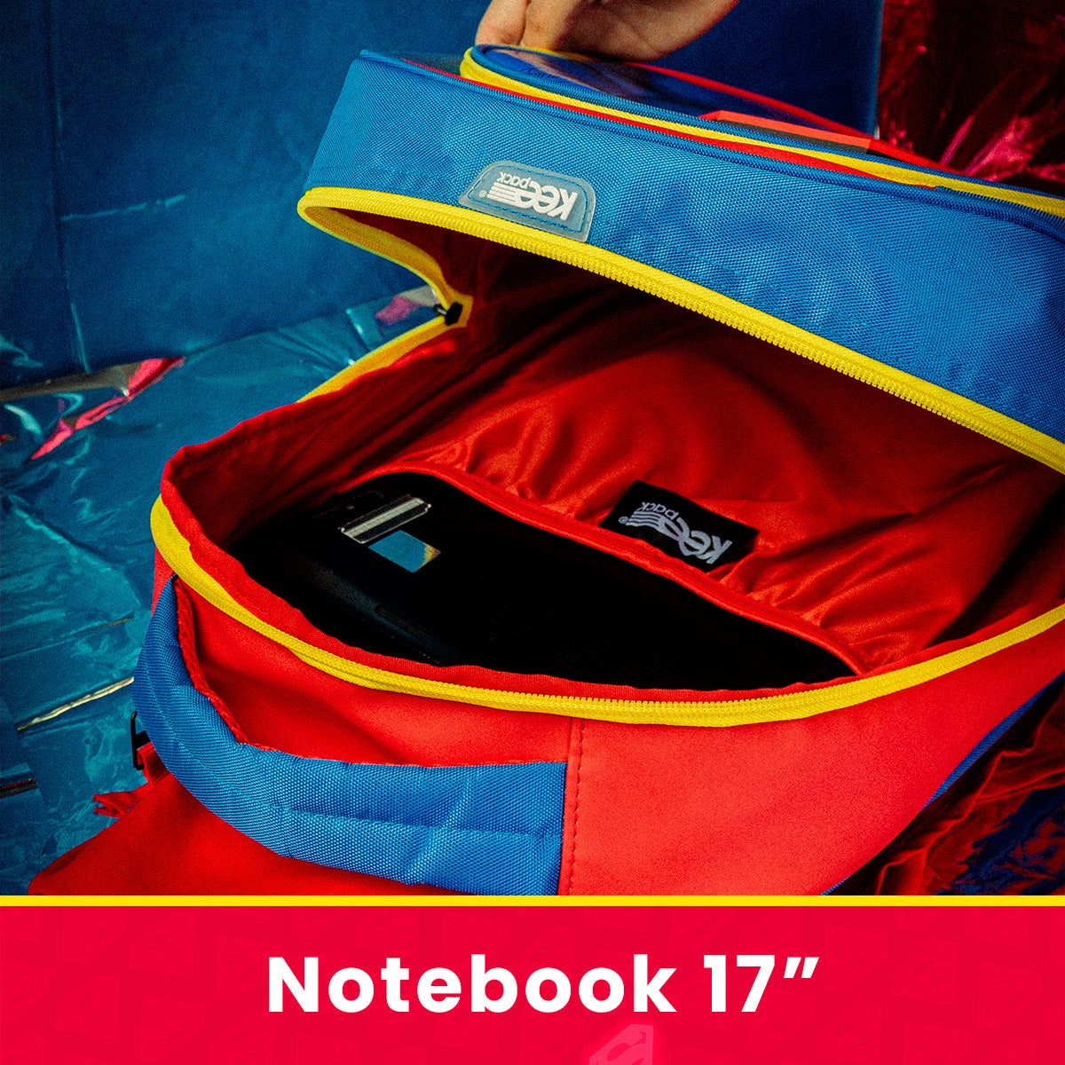 Set Escolar Mochila y Lapicera Superman Con Capa